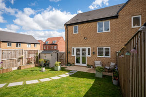 Maiden Drive Holmewood